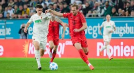 巴塞罗那女足预算削减：金球得主面临挑战，竞技水平考验